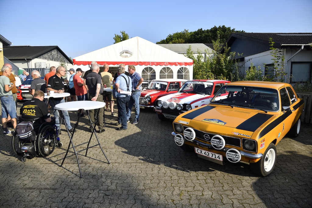 En særudstilling med 12 rallybiler fra perioden 1970-90 kaldte mange tilskuere til Oresund Rally.
(Foto: Michael Eisenberg)